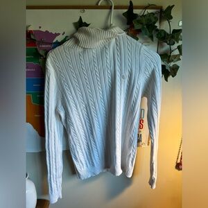 Izod, long sleeve, white turtle neck